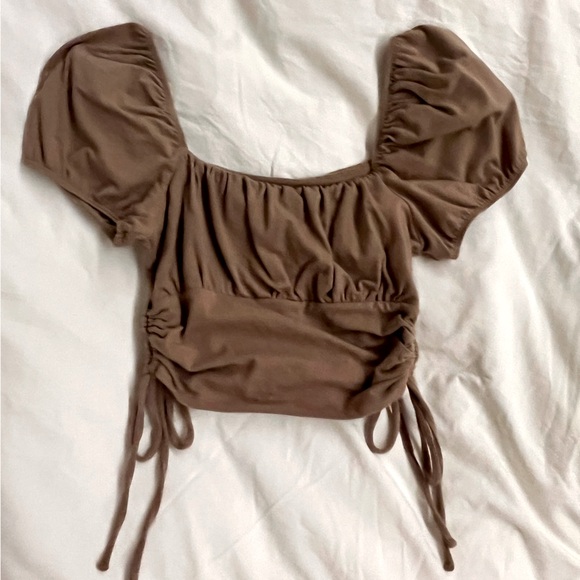 hollister brown puffy sleeve top - Picture 1 of 4